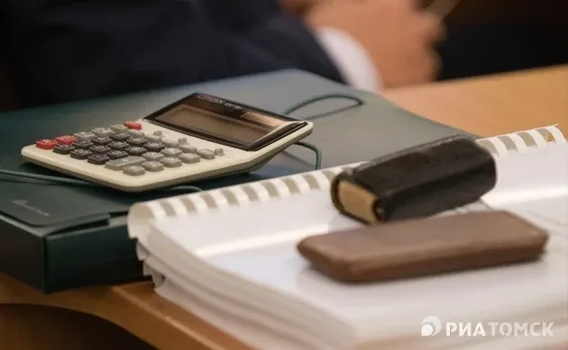 Мэрия Томска внесла проект бюджета-2027 с дефицитом 343 млн рублей