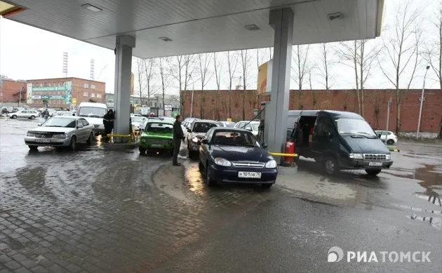 В Томской области сняли лимиты на отпуск бензина на АЗС